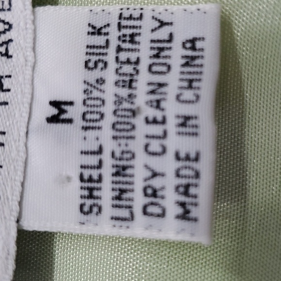 Saks fifth Ave Real Clothes, 100% silk Wrap skirt beautiful green. med. Y2k - Picture 6 of 11